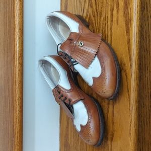 Foot Joy classics men's vintage golf shoes wing tip size 9.5 B